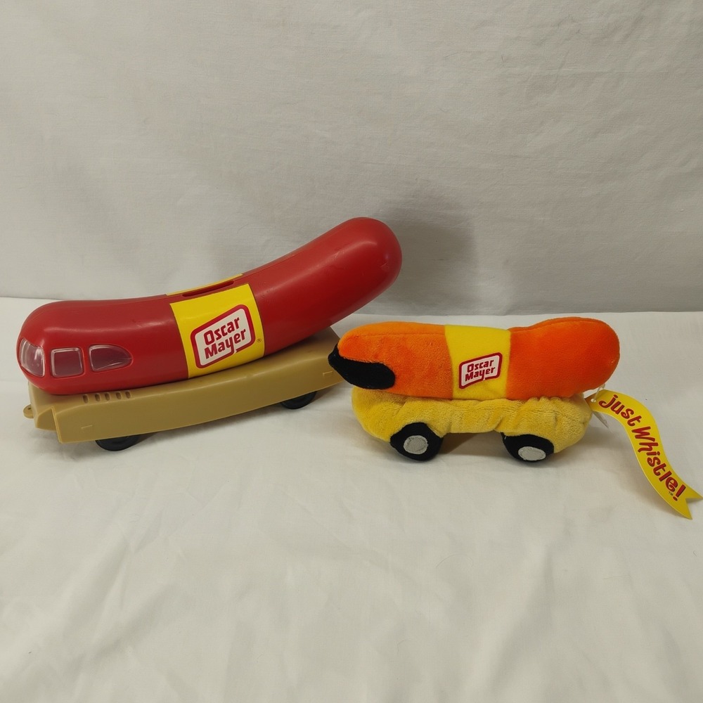 Vintage 90s Oscar Mayer WEINERMOBILE Hot Dog Coin Bank + Plush NWT
